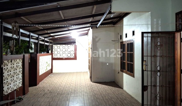 Rumah Siap Huni Luas 162M Type 4Kt Harapan Indah Bekasi