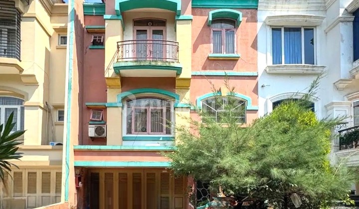 Sunter Mediterania 3-story 120m type 4BR Tanjung Priok North Jakarta