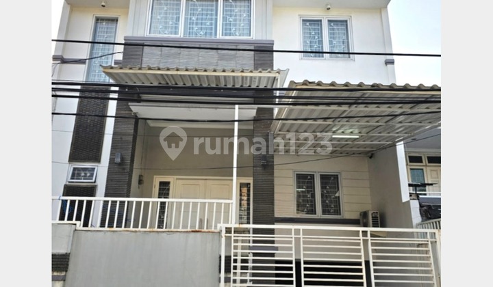 Rumah 3lt 8x15 120m Type 4KT Kelapa Gading Jakarta Utara 1