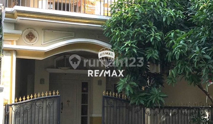 Rumah 2Lt 8X20 160M Type 4Kt Royal Residence Cakung Jakarta Timur