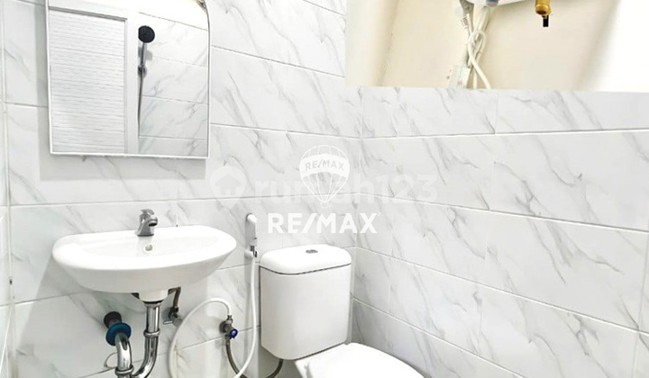 Fully Furnished Boarding House 4 Floors 115M Area Tomang West Jakarta 2