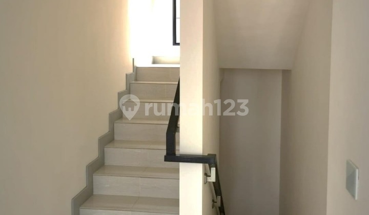 Rumah Ready Unit 8x14 112m Cluster Maninjau Asya Jakarta Garden City 8