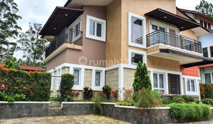 Villa Istana Bunga 20x25 500m Type 5KT Lembang Bandung  1