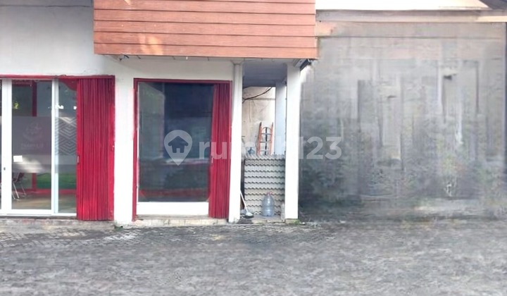 Gudang siap pakai luas 1114m Kebayoran Lama Jakarta Selatan