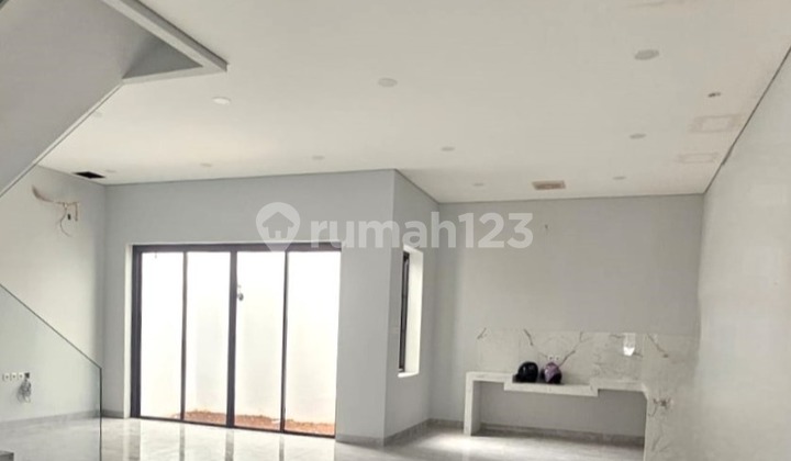 Rumah brand new 8x17 136m type 4KT Penjaringan Jakarta Utara 2