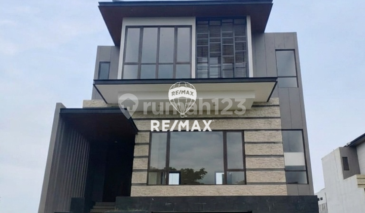 Rumah Cluster Toba Lake Villas 3Lt 10X20 282M Asya Jgc Jakarta Garden City Cakung