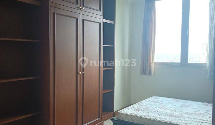 kamar tidur apartemen puri imperium size 8x14