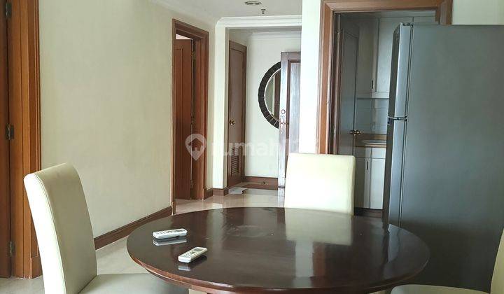 ruang makan apartemen puri imperium size 8x14