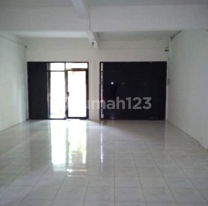 Ready-to-use Ruko in Pulomas, 58m² area, Kayu Putih, East Jakarta. 2