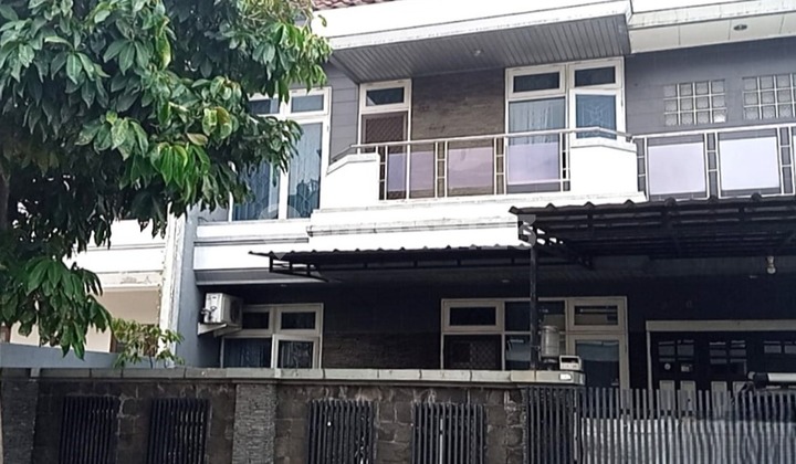Rumah 2lt 9x20 180m type 3KT Taman Modern Cakung Jakarta Timur