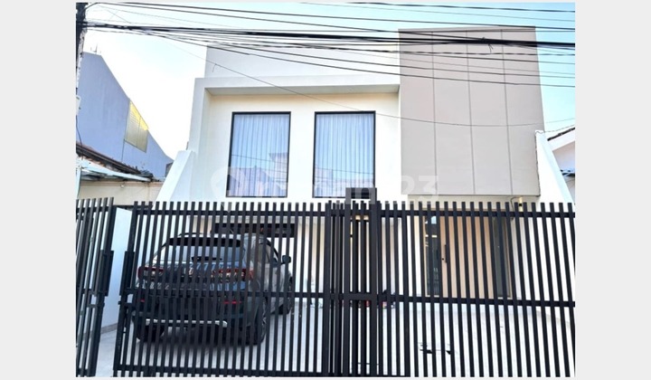 Rumah bagus 8x20 160m Type 4KT Kelapa Gading Jakarta Utara