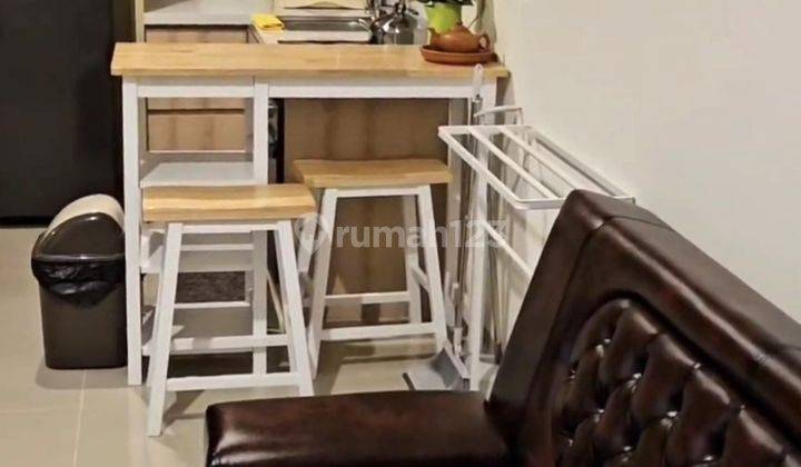 ruang makan apartemen cleon park size 40m