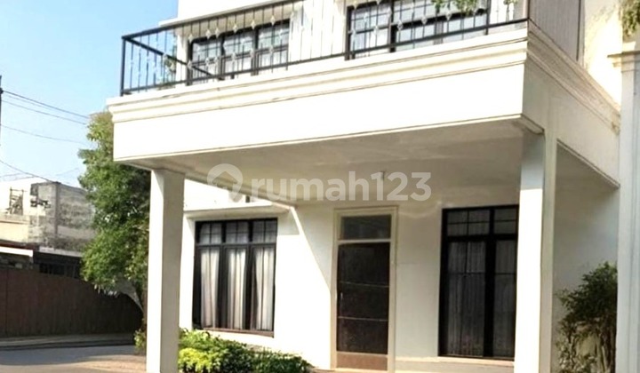 Corner House, Size 12x15 180M, Type 4 Bedrooms, Thames Cluster, JGC Jakarta Garden City