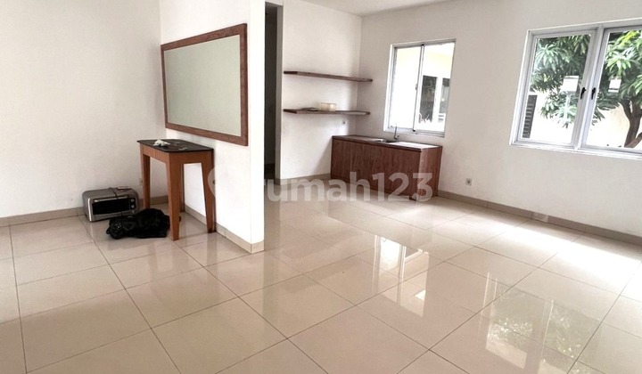 Rumah 2Lt 244M Type 4Kt Cluster Dbanyan Jgc Jakarta Garden City Cakung 2