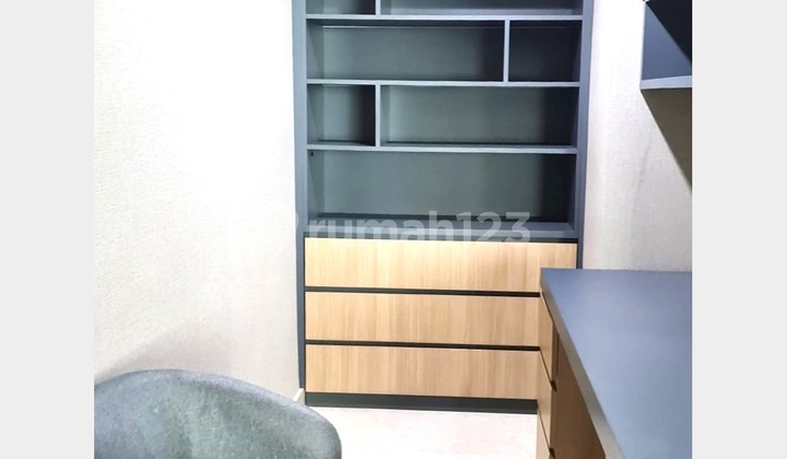 ST Moritz Tower Ambassador Suite 156m Kembangan West Jakarta 2