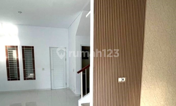 Rumah 2Lt 6X17 102M Type 3Kt Cluster Alamanda Jgc Jakarta Garden City Cakung 2