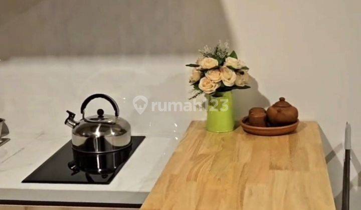 ruang makan apartemen cleon park size 40m