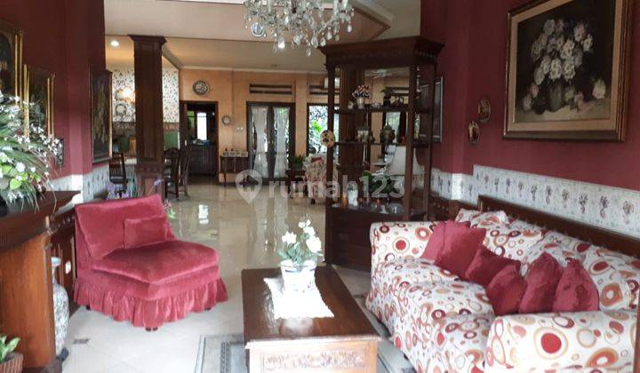 Rumah 2 Lantai Bagus Semi Furnished SHM 2