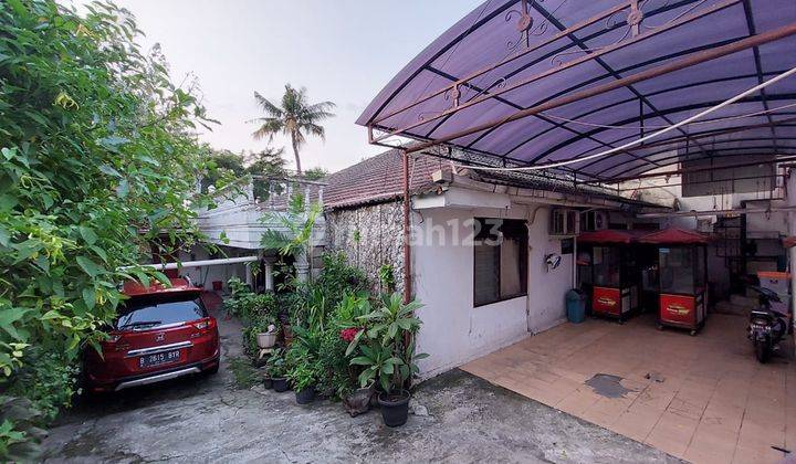 Rumah di Radio Dalam, Jakarta Selatan 1