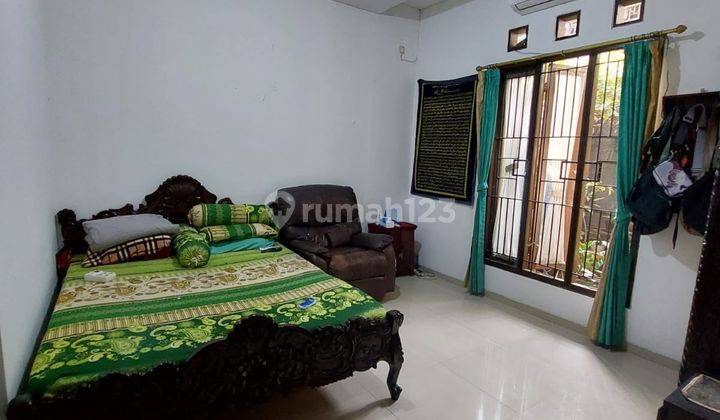 Rumah 2 Lantai di Komp Bangun Lestari, Ciputat, Tangerang Selatan 2