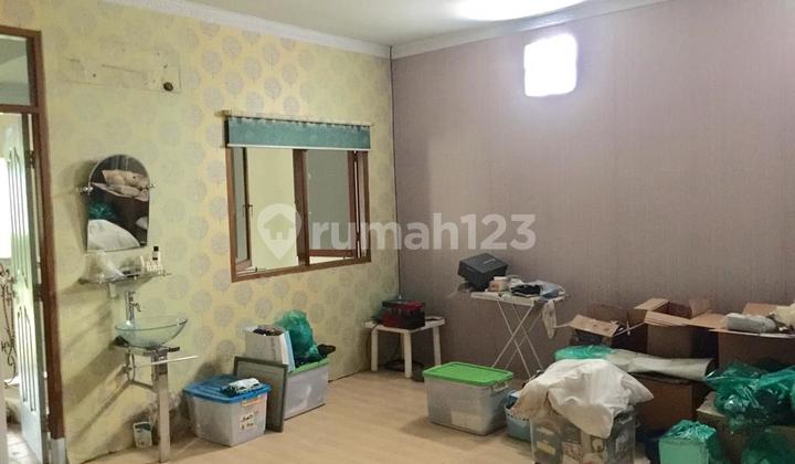 Rumah 2 Lantai di Bumi Bintaro Permai, Jakarta Selatan Rumah 2 Lantai di Bumi Bintaro Permai, Jakarta Selatan