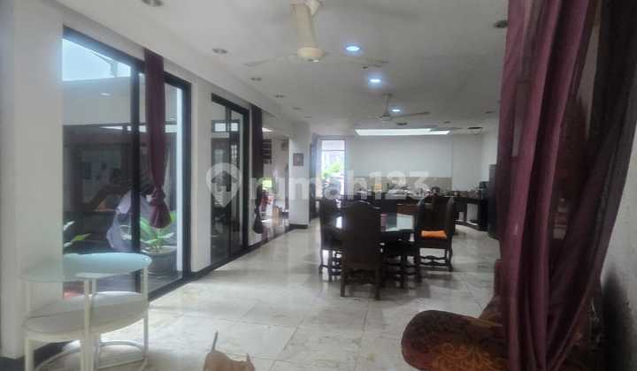 Rumah Strategis di Jl. Pakubuwono Jakarta Selatan