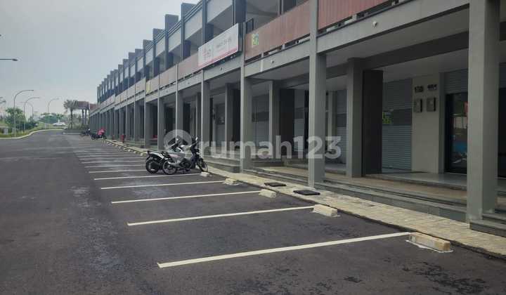 Ruko Baru di Sasakirana Kota Baru Parahyangan.