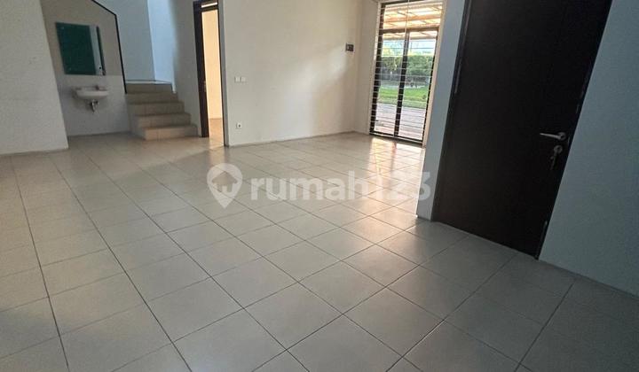 Rumah di Lokacitra Kota Baru Parahyangan Rumah di Lokacitra Kota Baru Parahyangan