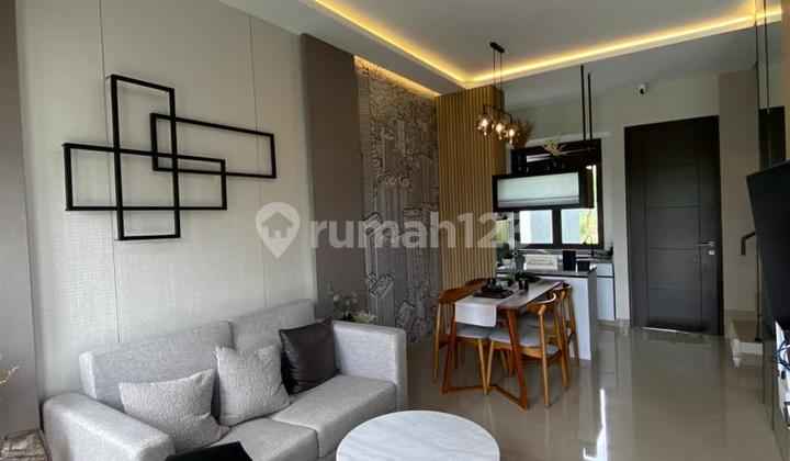 Frans Cen jual Bu rumah di Casajardin.cluster Eklusif 2