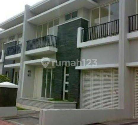 Jual Bu rumah di Puri Mansion.lt.8x20 2 Lt.murah 1