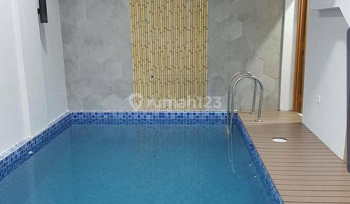 Jual Rumah Taman Ratu..lux.bgs.ada Mini Swimming Pool..wow Dptkan Segera 2