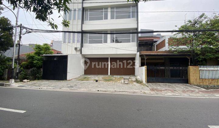 Ruko di Tanjung Duren Jakarta Barat Luas Tanah 80m2..lt. 4x20m2  1