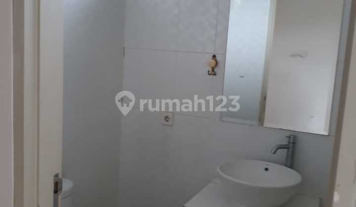 FRANS CEN-Jual BU-Rumah Murah Bsd-foresta cluster Naturale.jalan lebar .wow dptkan LT. 8x18 2 Lantai 2