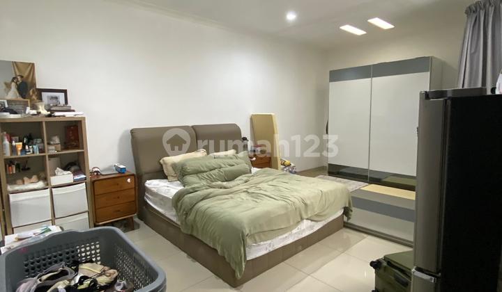 Rumah Disewakan di Casajardin, Semi Furnished Lt.8x18/2Lt 2