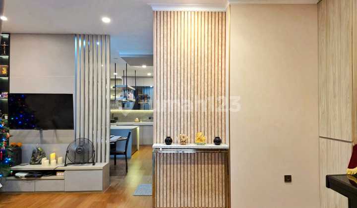 Rumah Dijual di Casajardin..Lux.mewah.jarang Ada Lt. 6X15/2Lt