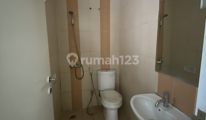 FOR SALE - Shop House for Rent in Casajardin, only 95 million, the cheapest. Rarely available. Wow, land area 90m2 (6x15). 2