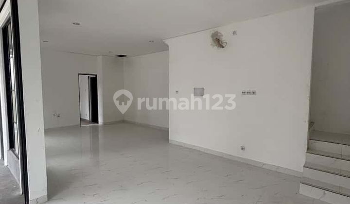 Dijual rumah di Anwa Residence Puri.baru.lokasi dekat dengan puri.wow bagus banget Lt.10x10  ->  3,6 M-an (3lantai)