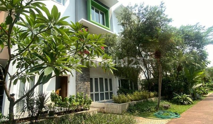 Dijual Cepat!! Rumah Golf View di Springhill Residence Dijual Cepat!! Rumah Golf View di Springhill Residence