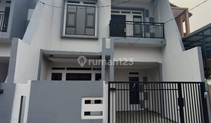 Masih 1M-an!! Rumah Tingkat dekat Stasiun Bekasi dan Binus Summarecon Bekasi  1