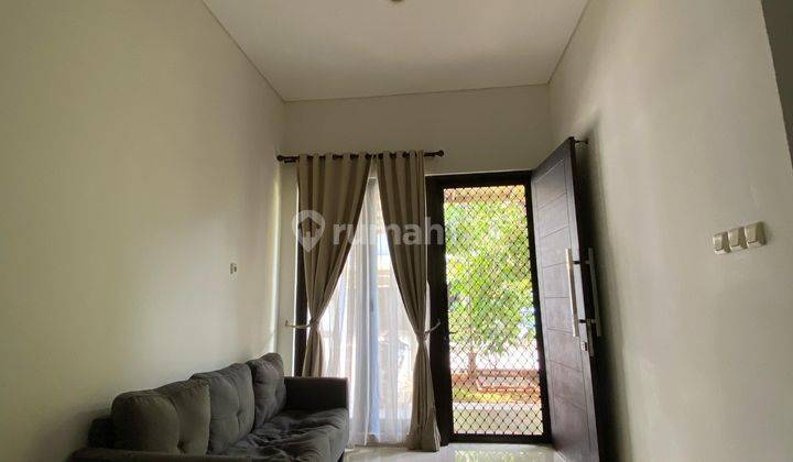 JUAL FULL FURNISHED (Rumah Real Estate + Isinya) di Cluster Asera Harapan Indah 2 2