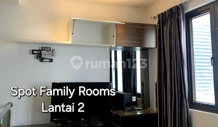 Dijual Cepat!! Rumah Golf View di Springhill Residence 2