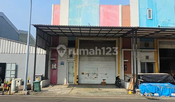 DIJUAL!! Gudang Bizpark Daan Mogot 366m2 Luas di Jakarta DIJUAL!! Gudang Bizpark Daan Mogot 366m2 Luas di Jakarta