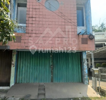 2-Story Shop House Harapan Baru Bekasi Cheap Rent 50 Million/Year 1