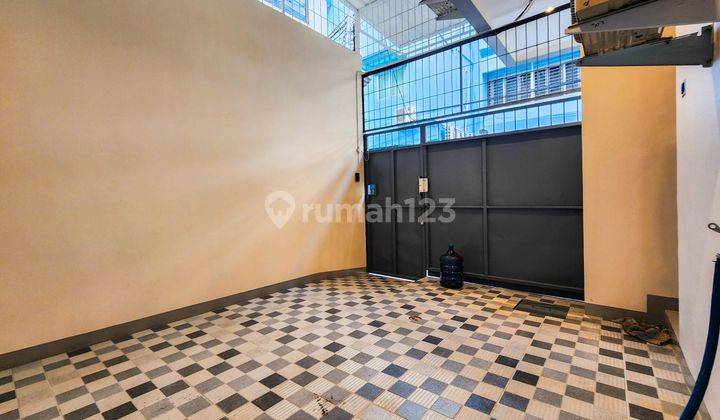 Kostan 23 Pintu Furnish Investasi Bagus di Gambir Jakpus 73002mar 2