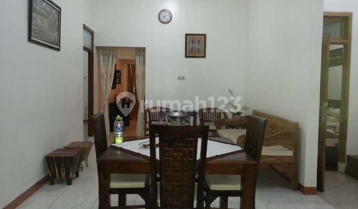 Rumah Luas 5 Kamar Tidur di Yogyakarta Full Furnished (73605 RN) 2
