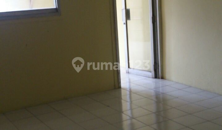 Prime Location Shop House by Kalimalang Street, Flood-Free, Near Toll Access (73328 RN) 2
