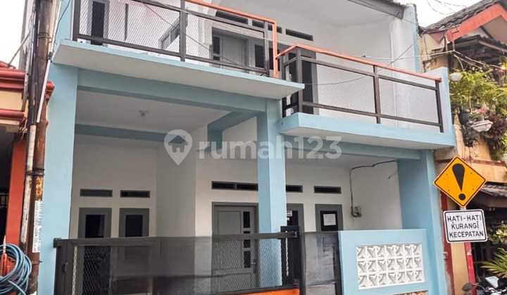 Rumah Baru 2,5 Lantai di Pondok Ungu Permai Siap Disurvey 31549 MIA Rumah Baru 2,5 Lantai di Pondok Ungu Permai Siap Disurvey 31549 MIA