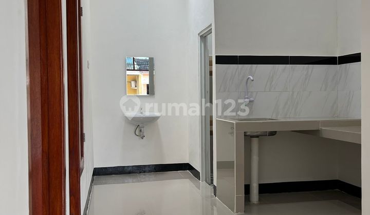 Dijual Rumah Bangunan Baru di Taman Harapan Baru Masih 600 Jutaan 22124 Mel 2