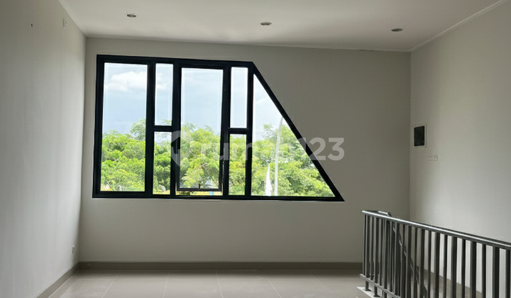 Quick Sale of HGB Shop House in Tera Damai Negotiable (73601 YOS) 2