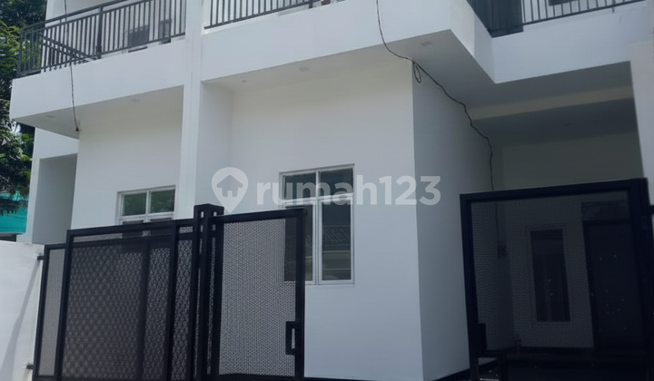 Investasi Terbaik! Rumah Modern di Harapan Indah Harga Cuma 1M-An (13645 Er) Investasi Terbaik! Rumah Modern di Harapan Indah Harga Cuma 1M-An (13645 Er)
